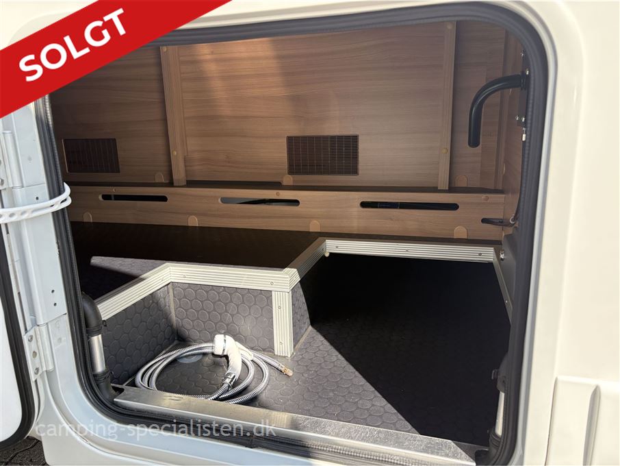 Adria Coral Plus S 670 SLT Alde centralvarme